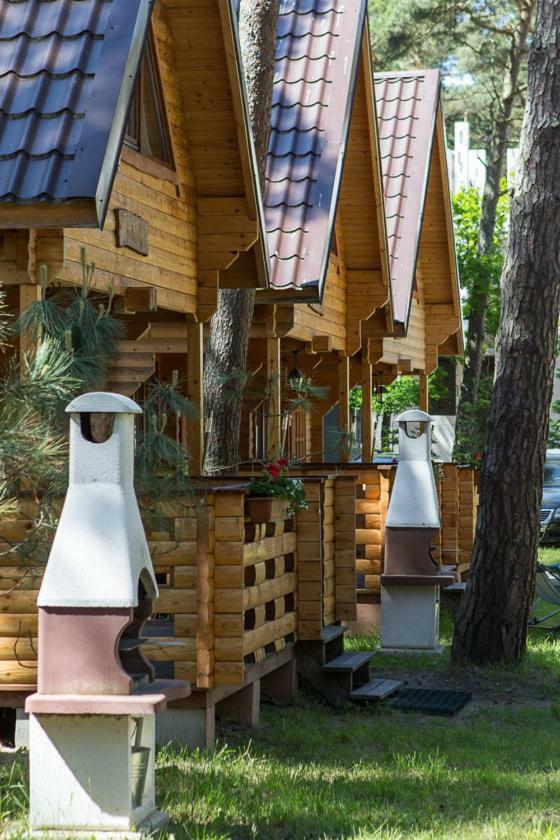 Sosnowa Mila - Domy I Apartamenty โปเบียโรโว ภายนอก รูปภาพ