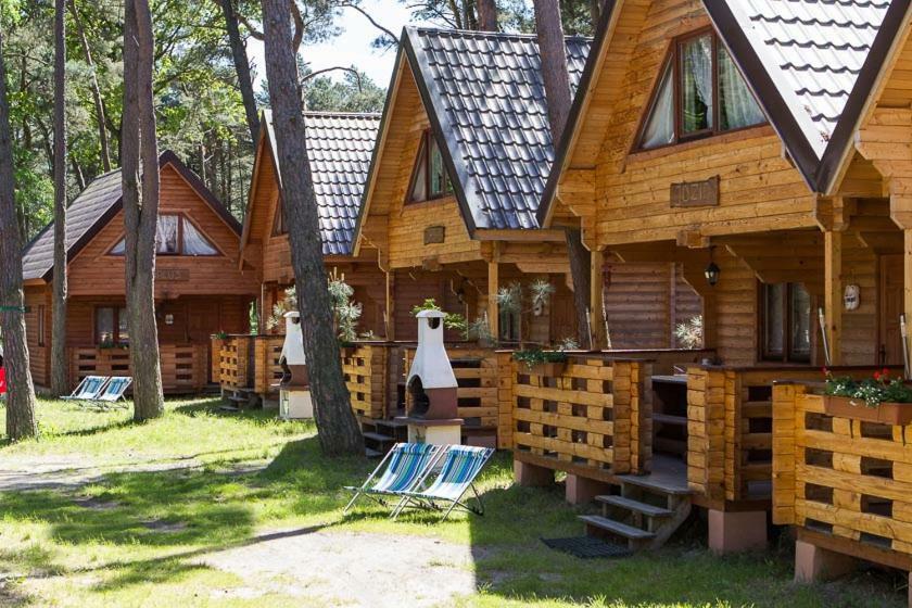 Sosnowa Mila - Domy I Apartamenty โปเบียโรโว ภายนอก รูปภาพ